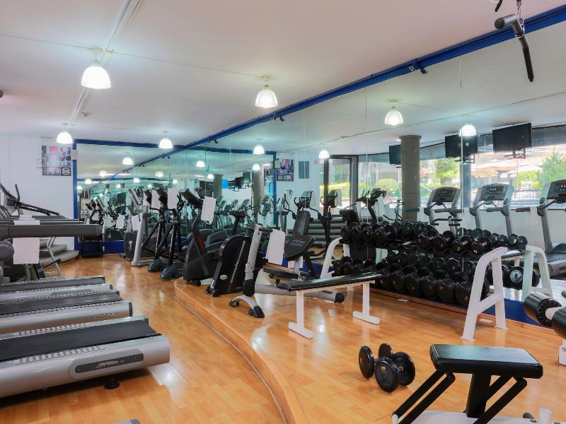 Готель Krystal Satelite Maria Barbara Tlalnepantla  Екстер'єр фото The gym at the University of Roehampton